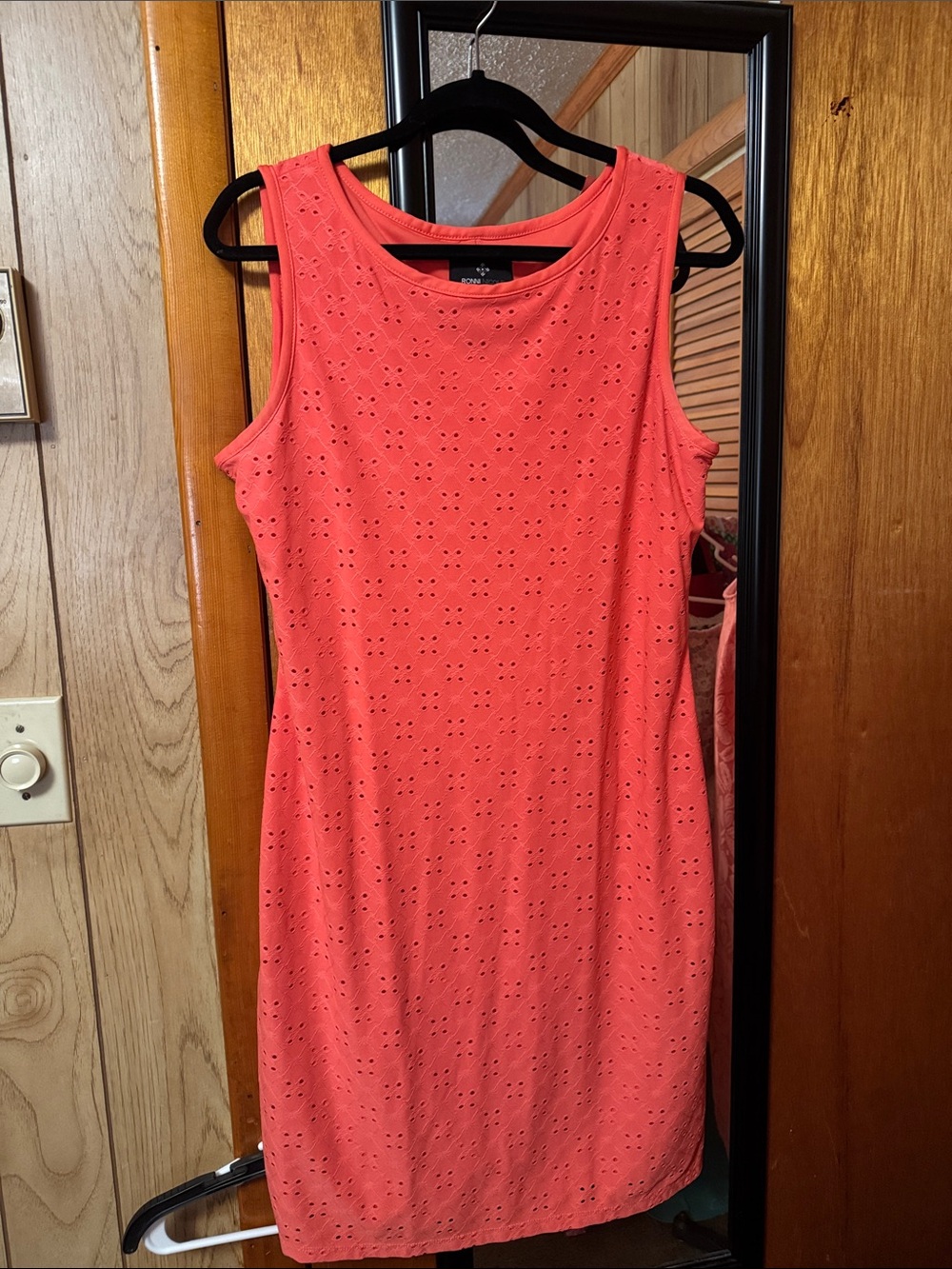 Classic Sleeveless Eyelet Shift Dress - Coral